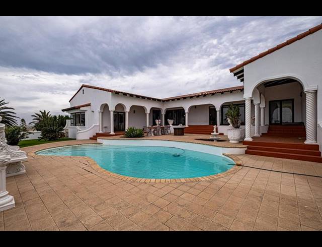 4 BEDROOM HOUSE FOR SALE IN BLUEWATER BAY